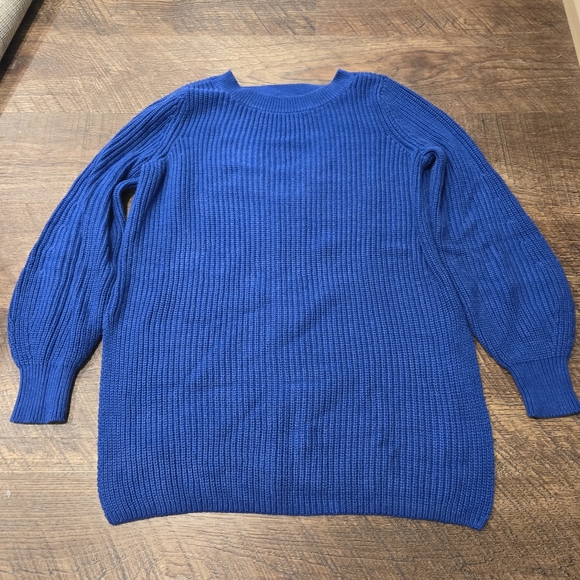 LOFT Sweaters - Loft Cobalt Blue Sweater Oversized Crew Neck Side Slits Back V Casual Preppy S